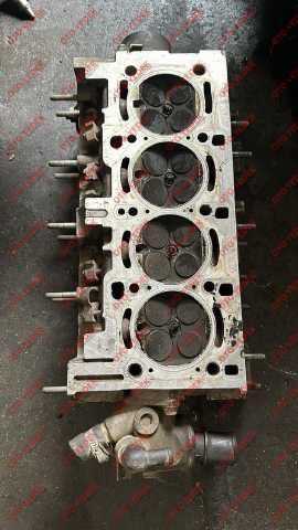 Alfa romeo GT çıkma silindir kapağı