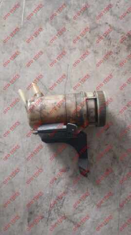 Isuzu Dmax Euro 5 direksiyon yağ bidonu