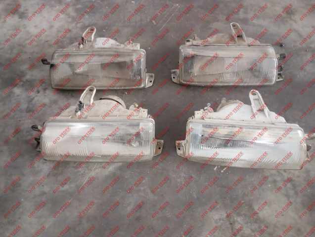 Toyota corolla eski model sağ sol far