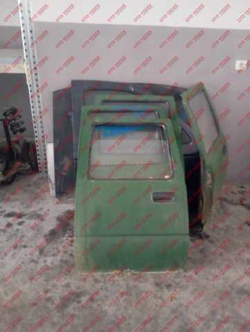 Toyota Hilux 1987-2005 çıkma sol arka kapı