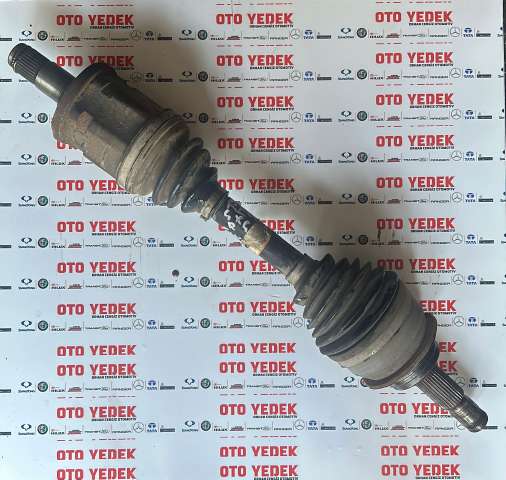 TOYOTA HİLUX REVO ÖN AKS